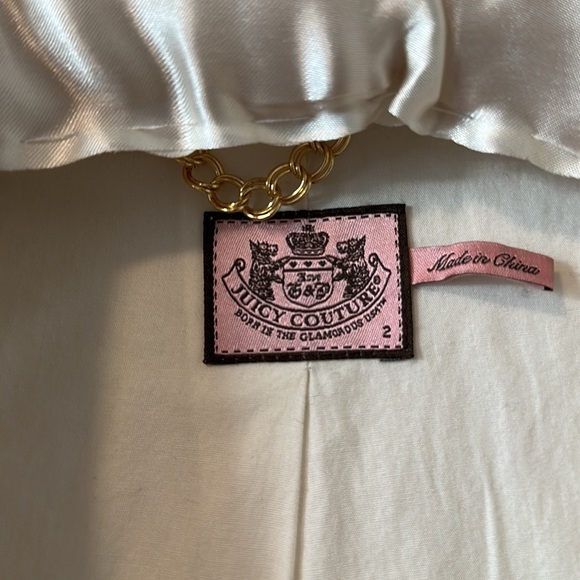Juicy Couture Size 2 Cream, Cotton blazer/jacket with gold threading. - Picture 3 of 6